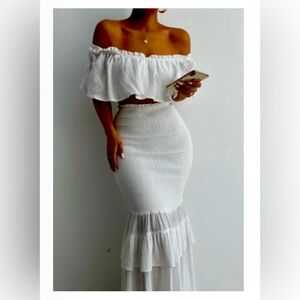 J Luxe Label White Sienna Ruffled Skirt Set